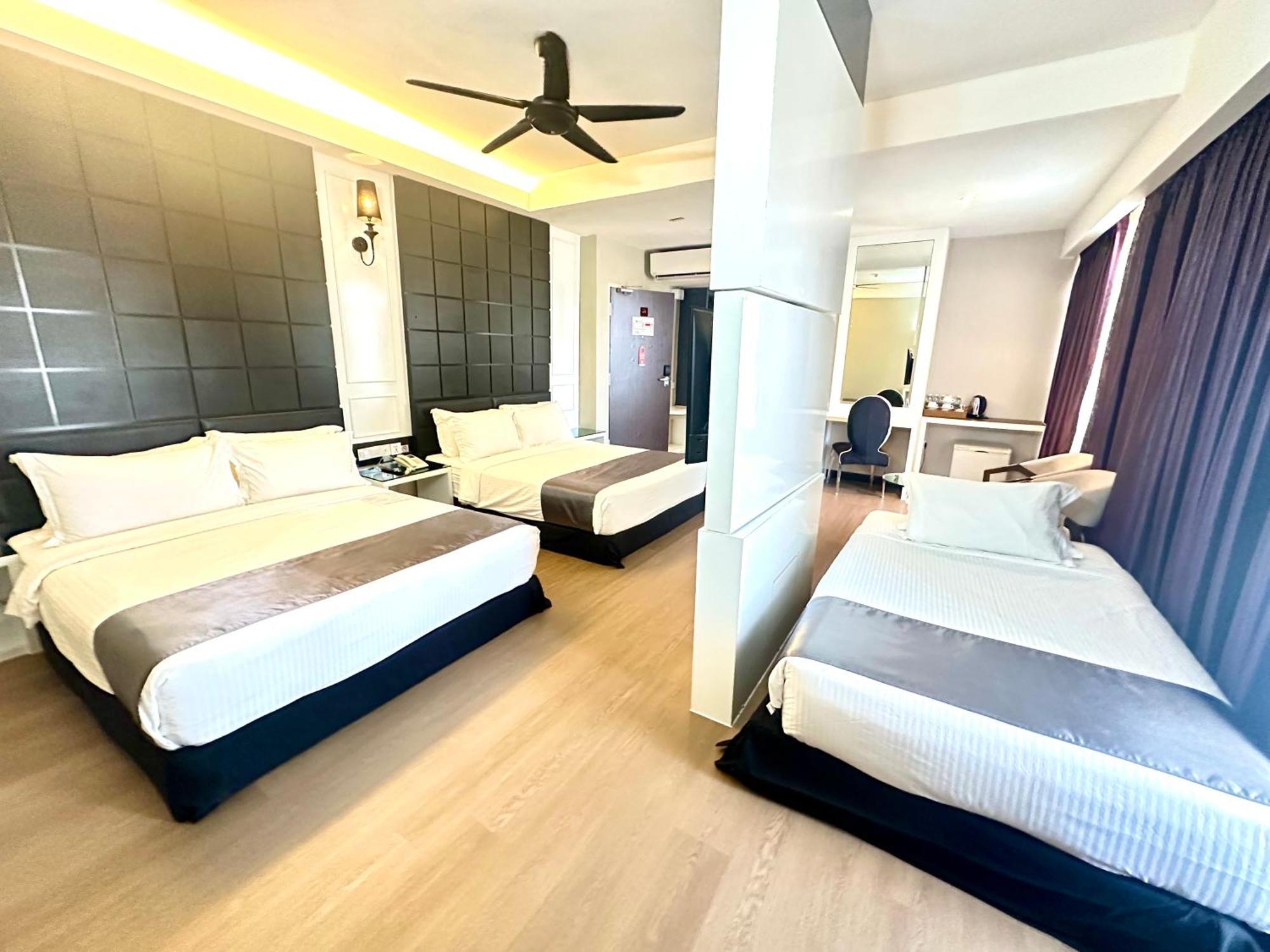 The Sterling Boutique Hotel Melaka Exteriör bild