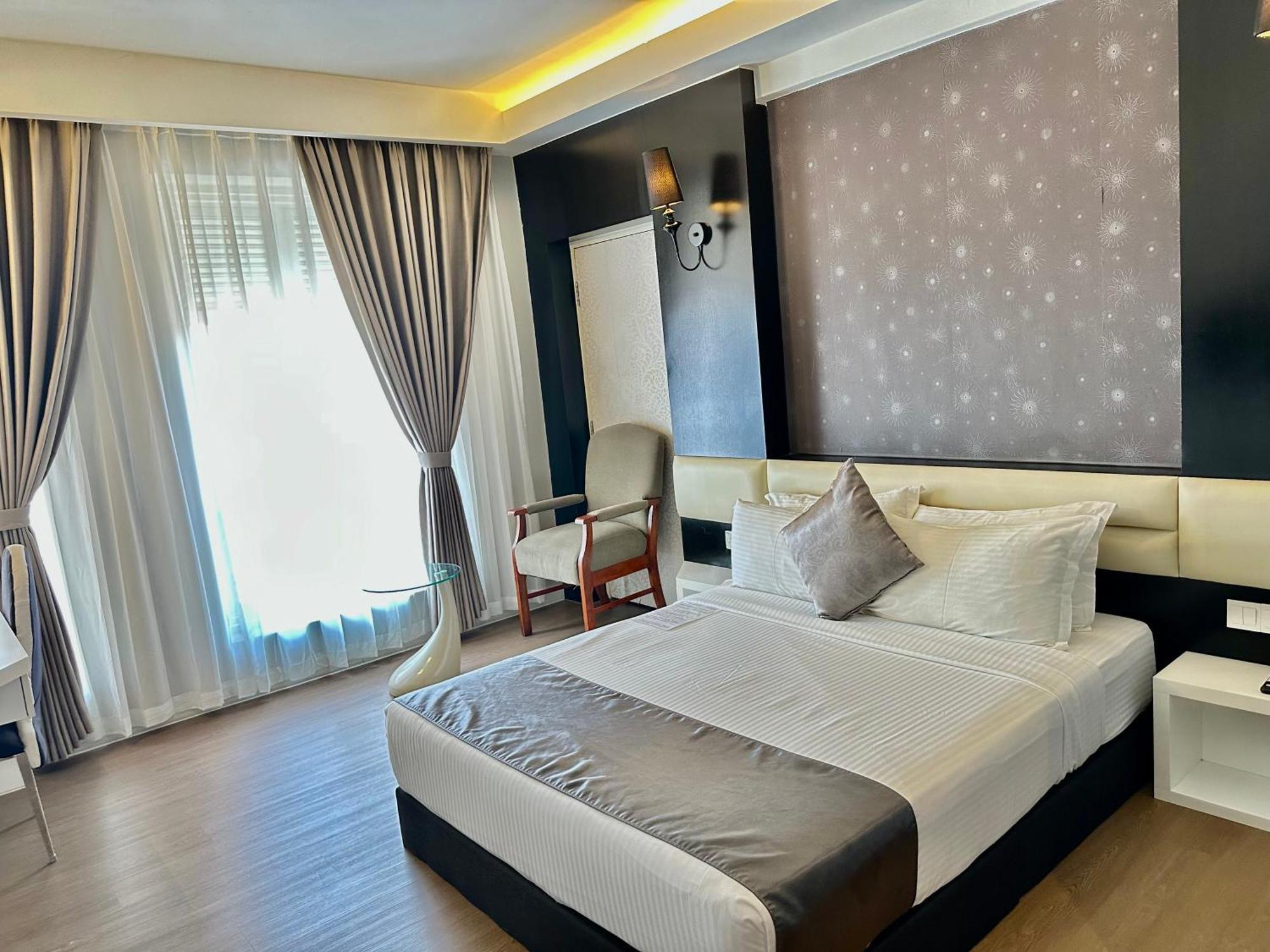 The Sterling Boutique Hotel Melaka Exteriör bild